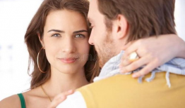 男人亲女人视频,男人亲女人温馨视频集锦