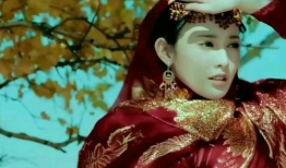 红衣女,时尚潮流的引领者