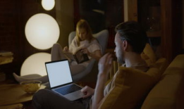 爱人视频,视频中的甜蜜瞬间回顾